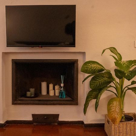 Arco Del Calidarium - Pantheon Apartment Рим Екстериор снимка