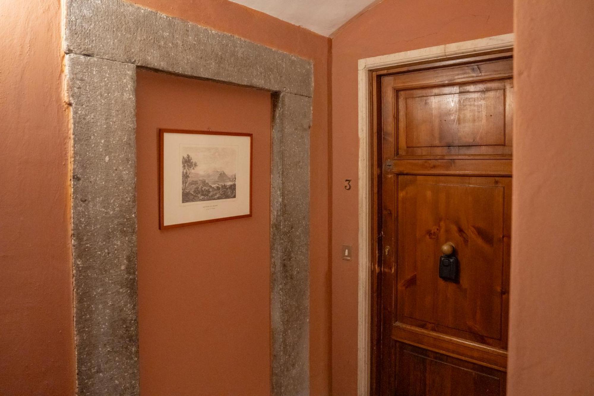 Arco Del Calidarium - Pantheon Apartment Рим Екстериор снимка