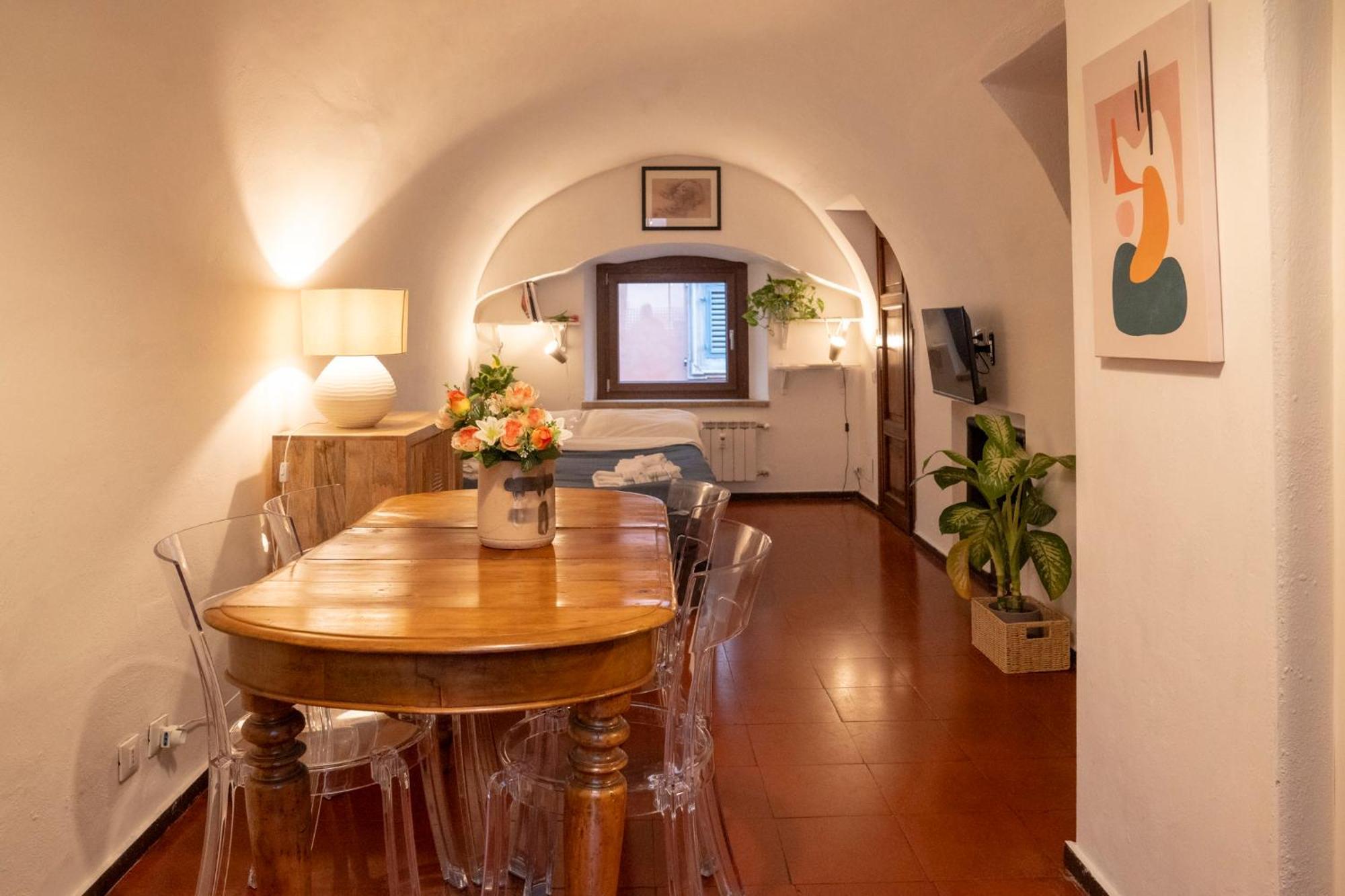 Arco Del Calidarium - Pantheon Apartment Рим Екстериор снимка