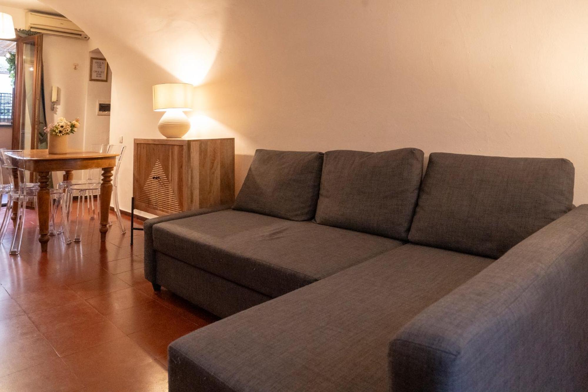 Arco Del Calidarium - Pantheon Apartment Рим Екстериор снимка