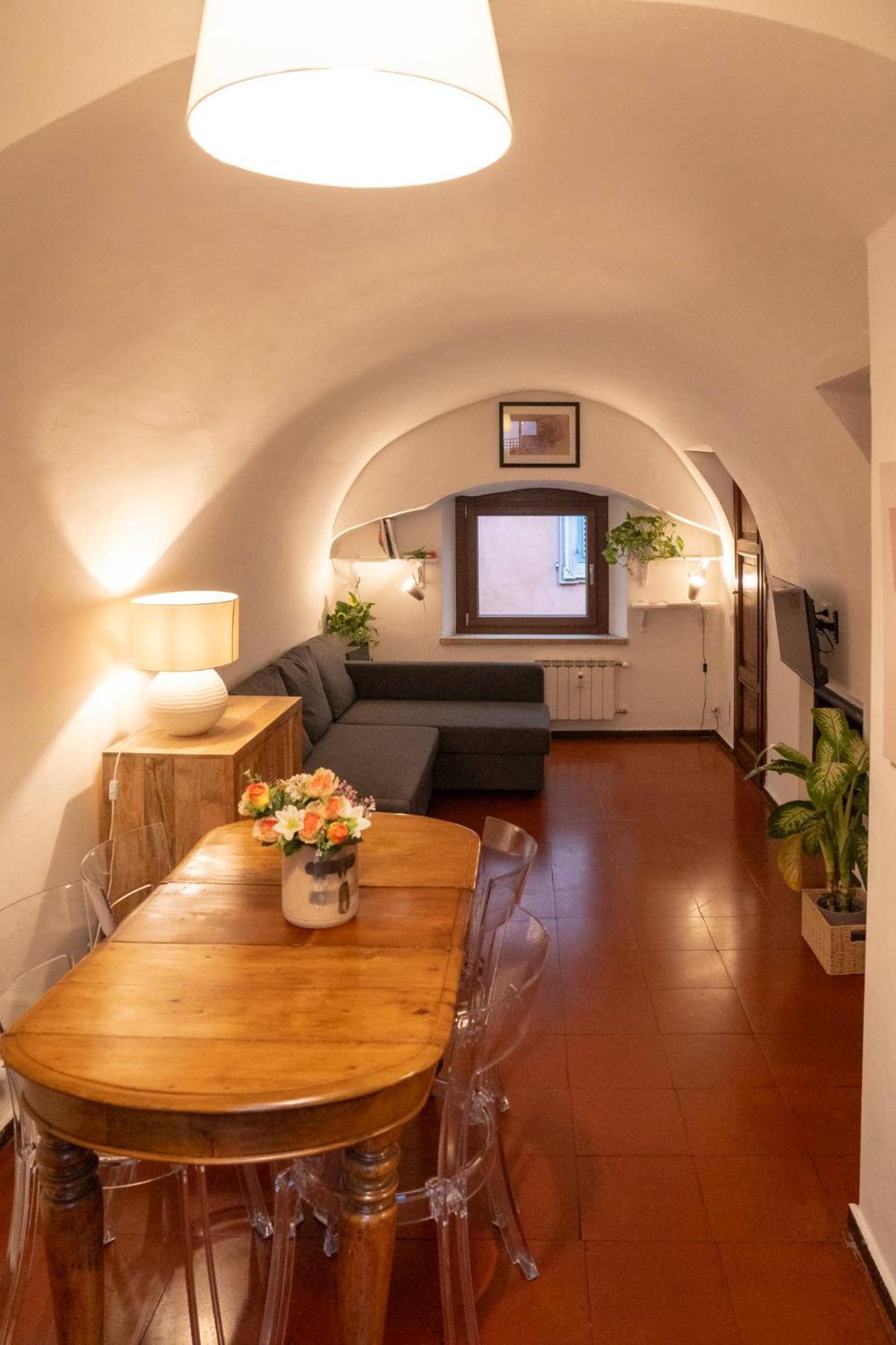 Arco Del Calidarium - Pantheon Apartment Рим Екстериор снимка