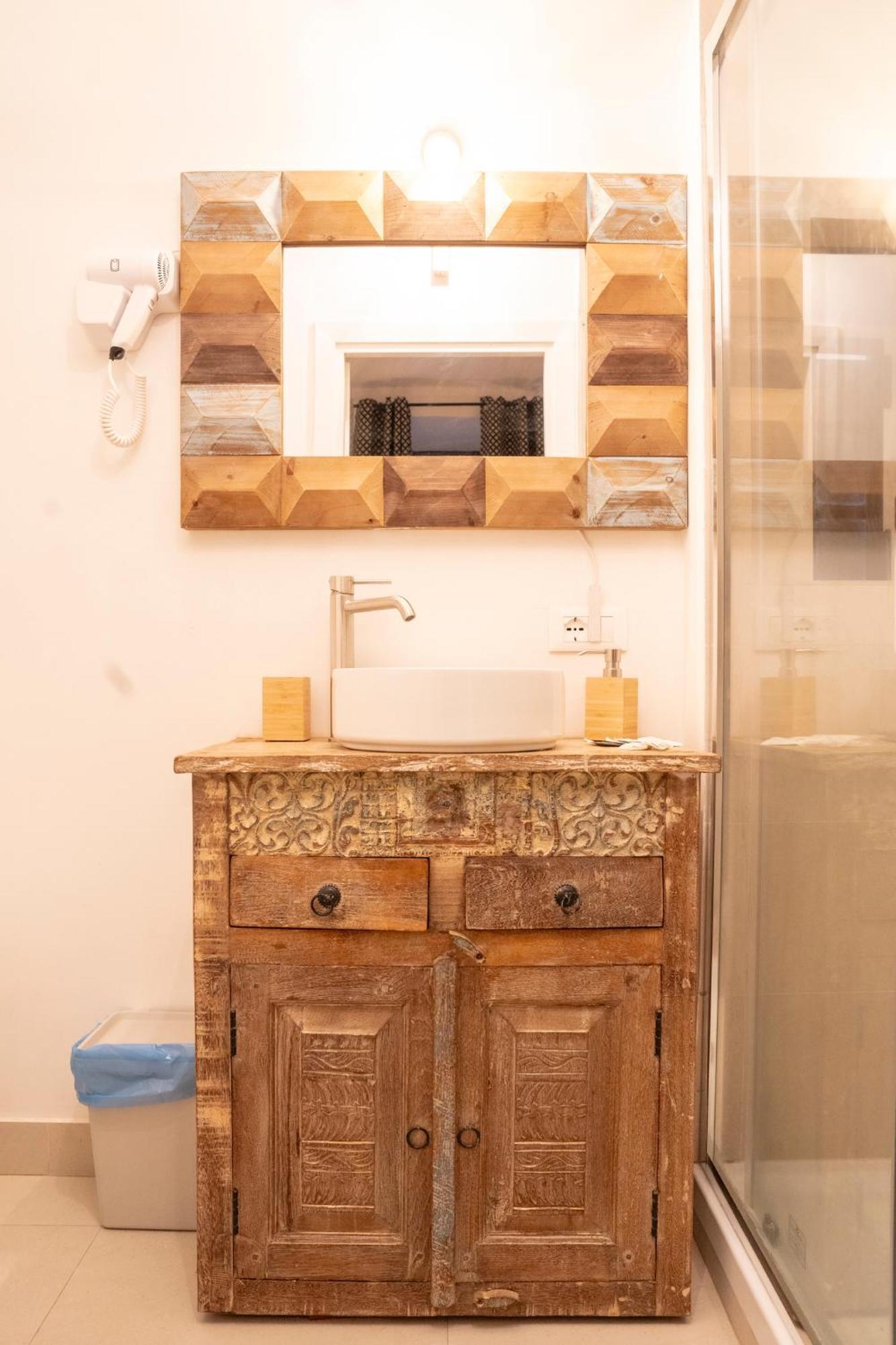 Arco Del Calidarium - Pantheon Apartment Рим Екстериор снимка